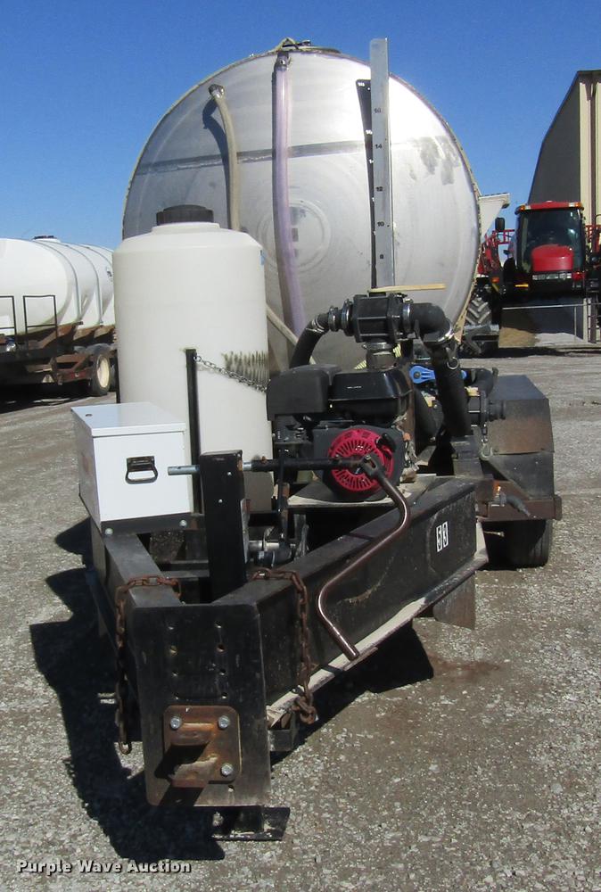 image for item DB5963 1998 Behnke nurse tank trailer