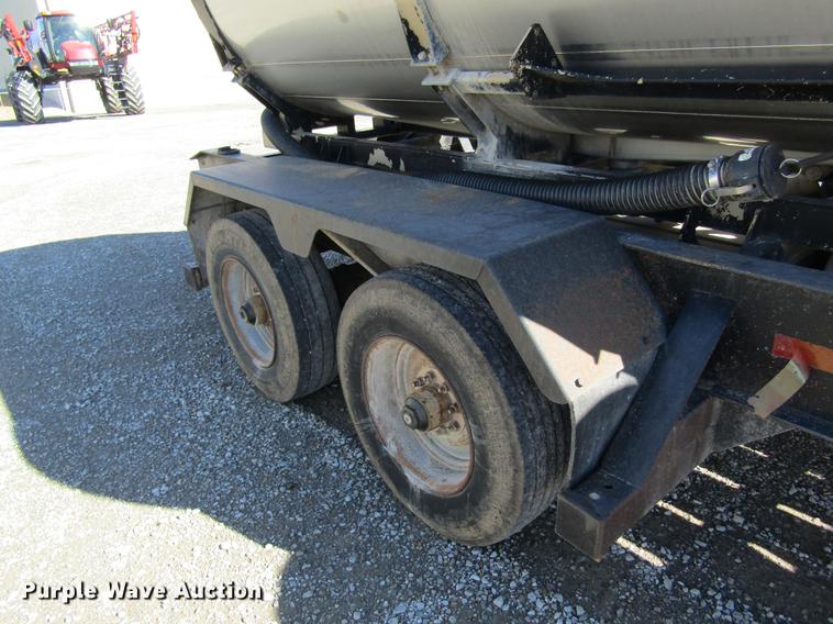 image for item DB5963 1998 Behnke nurse tank trailer