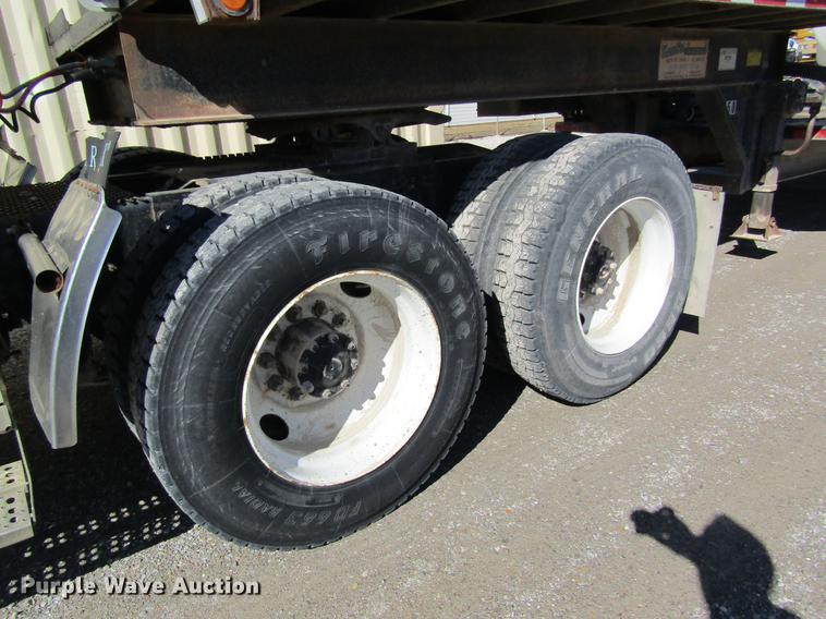 image for item DB5964 1991 Freightliner FLD120 semi truck