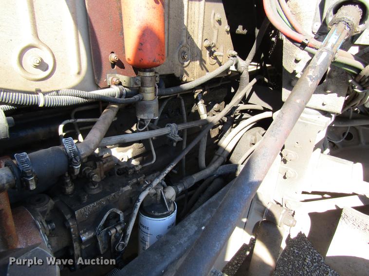 image for item DB5964 1991 Freightliner FLD120 semi truck