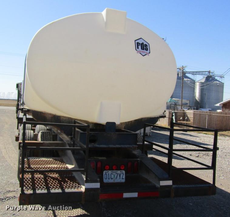 image for item DB5965 2001 Kent's Pit Stop nurse tank tender trailer