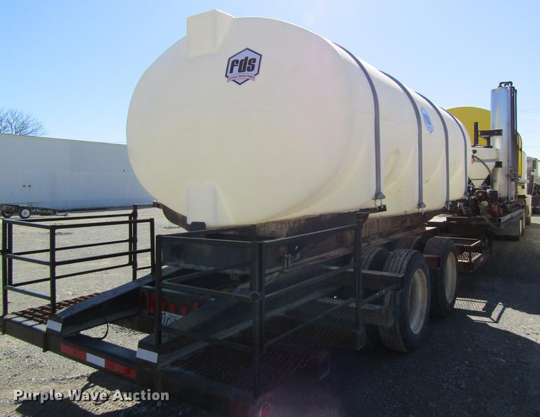 image for item DB5965 2001 Kent's Pit Stop nurse tank tender trailer