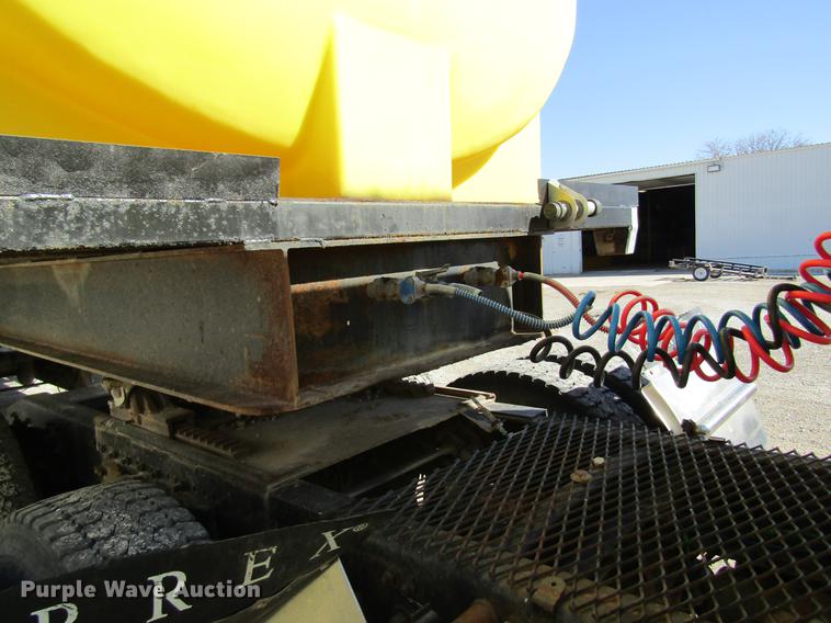 image for item DB5965 2001 Kent's Pit Stop nurse tank tender trailer