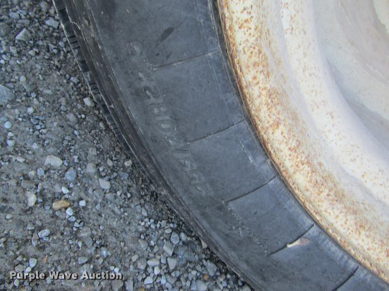 image for item DB5965 2001 Kent's Pit Stop nurse tank tender trailer