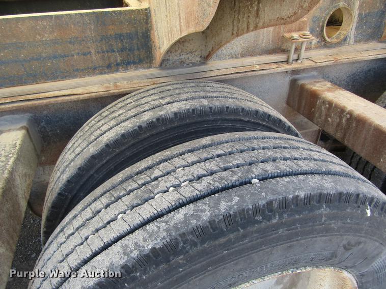 image for item DB5965 2001 Kent's Pit Stop nurse tank tender trailer