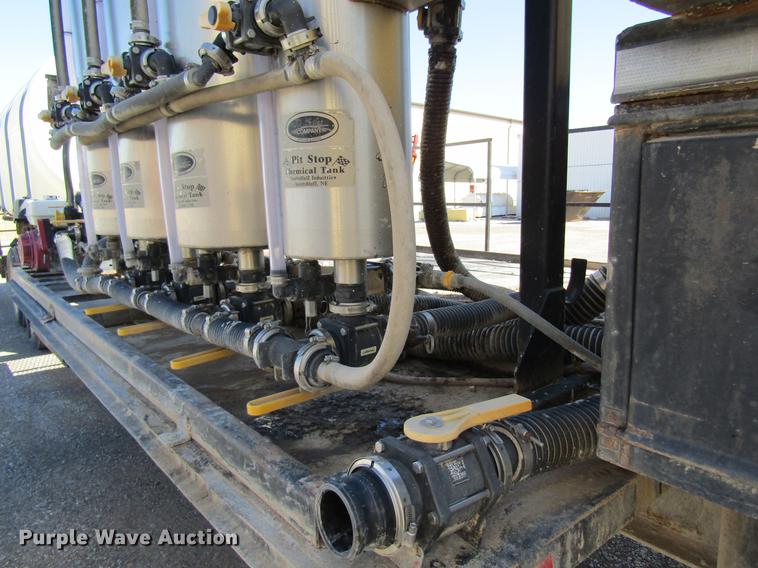 image for item DB5965 2001 Kent's Pit Stop nurse tank tender trailer