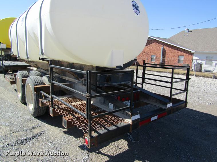 image for item DB5965 2001 Kent's Pit Stop nurse tank tender trailer