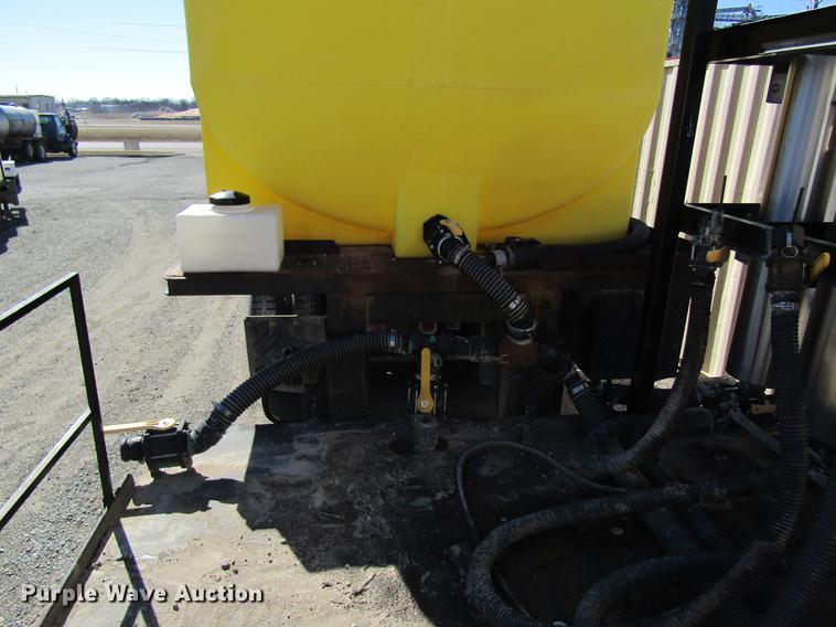 image for item DB5965 2001 Kent's Pit Stop nurse tank tender trailer