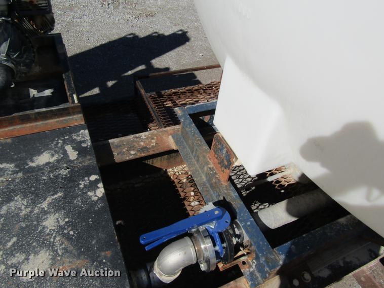 image for item DB5965 2001 Kent's Pit Stop nurse tank tender trailer