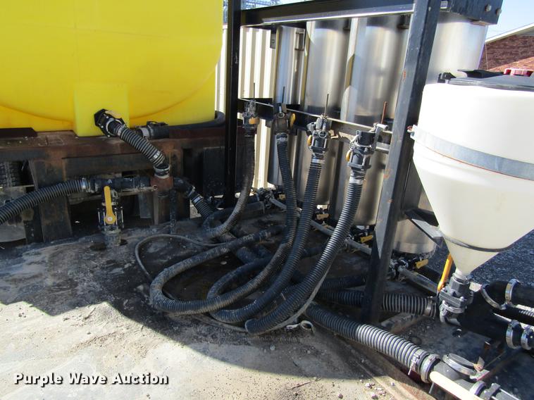 image for item DB5965 2001 Kent's Pit Stop nurse tank tender trailer