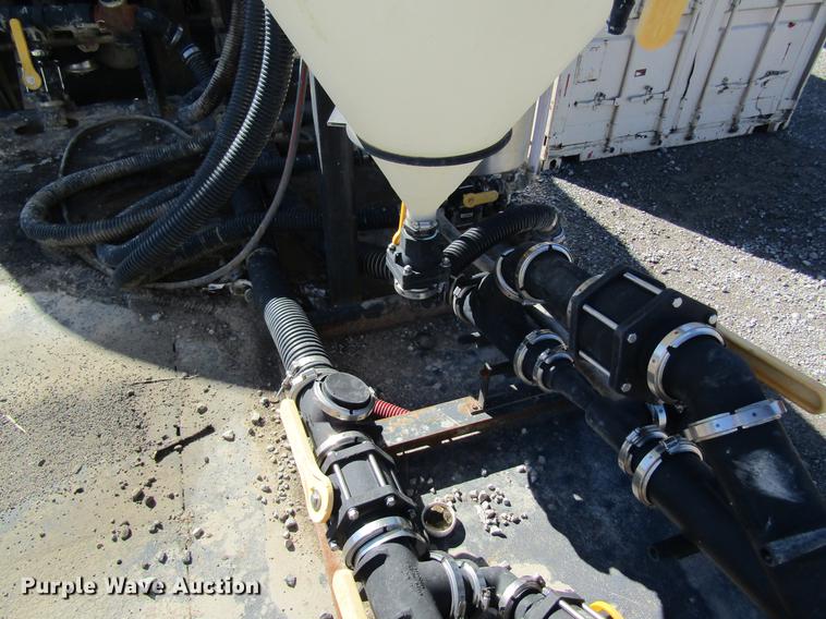 image for item DB5965 2001 Kent's Pit Stop nurse tank tender trailer