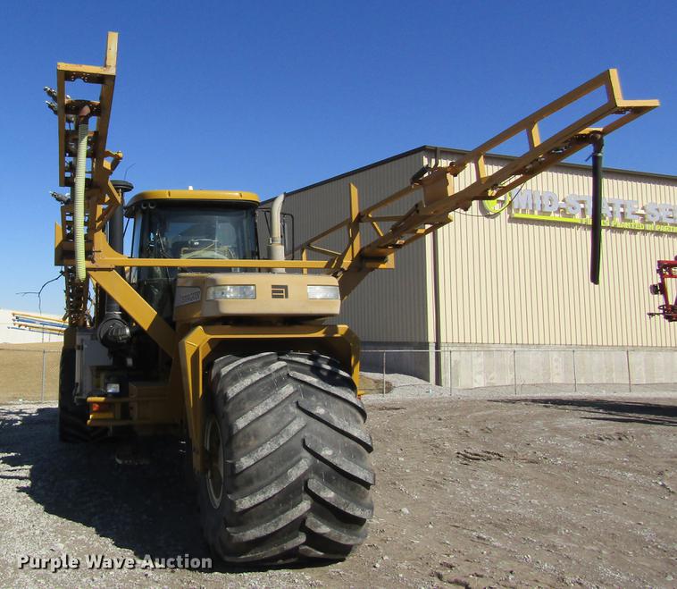 image for item DB5966 2005 Ag-Chem TerraGator 6103 self-propelled sprayer