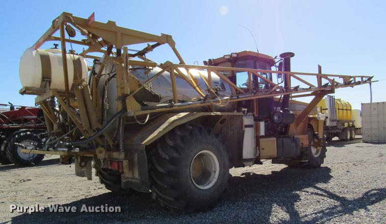 image for item DB5966 2005 Ag-Chem TerraGator 6103 self-propelled sprayer