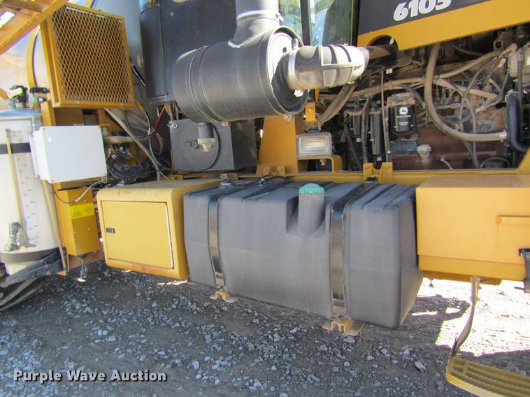 image for item DB5966 2005 Ag-Chem TerraGator 6103 self-propelled sprayer