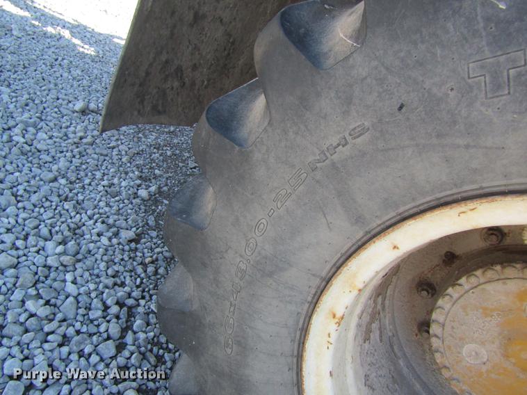 image for item DB5966 2005 Ag-Chem TerraGator 6103 self-propelled sprayer