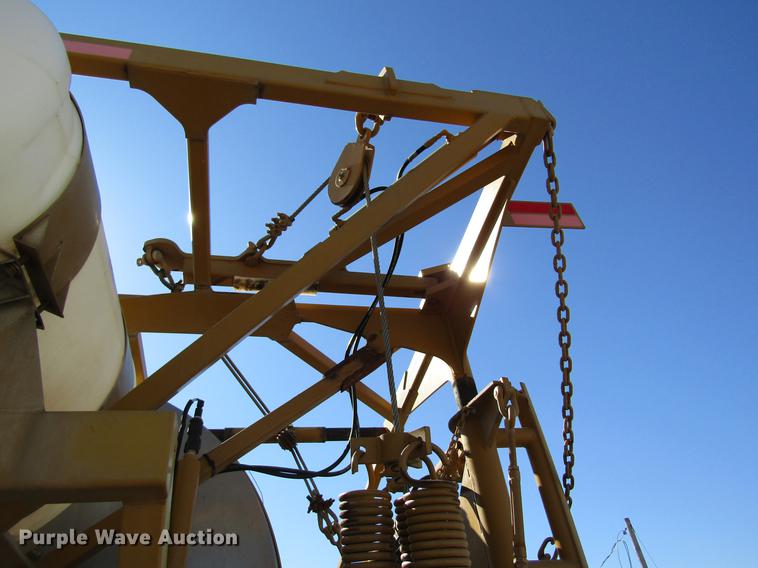 image for item DB5966 2005 Ag-Chem TerraGator 6103 self-propelled sprayer