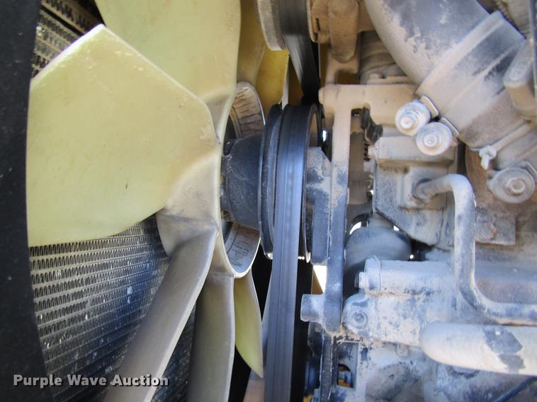 image for item DB5966 2005 Ag-Chem TerraGator 6103 self-propelled sprayer