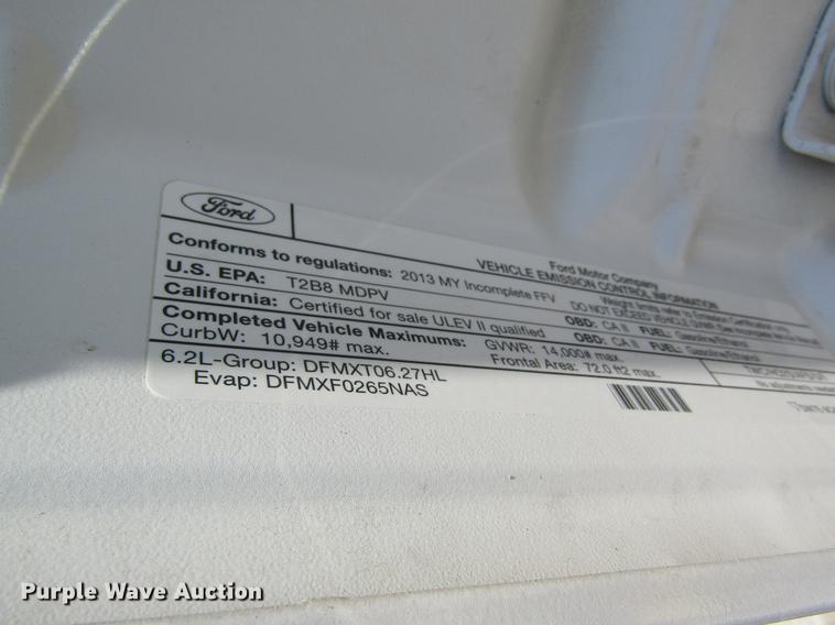 image for item DB5968 2013 Ford F350 Super Duty flatbed pickup truck