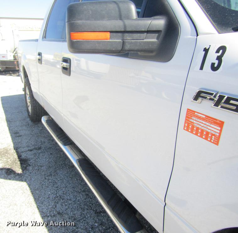 image for item DB5970 2010 Ford F150 XLT SuperCrew pickup truck