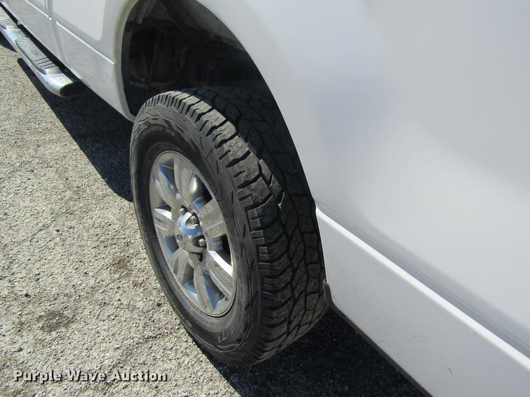 image for item DB5970 2010 Ford F150 XLT SuperCrew pickup truck