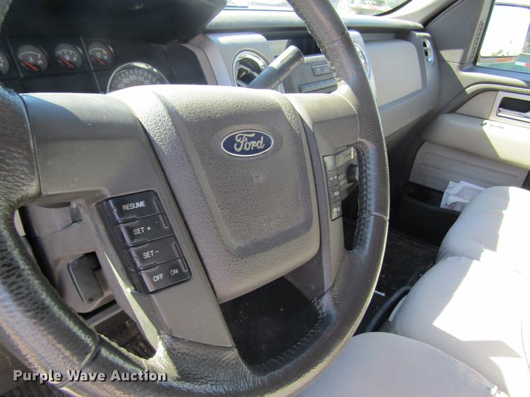 image for item DB5970 2010 Ford F150 XLT SuperCrew pickup truck