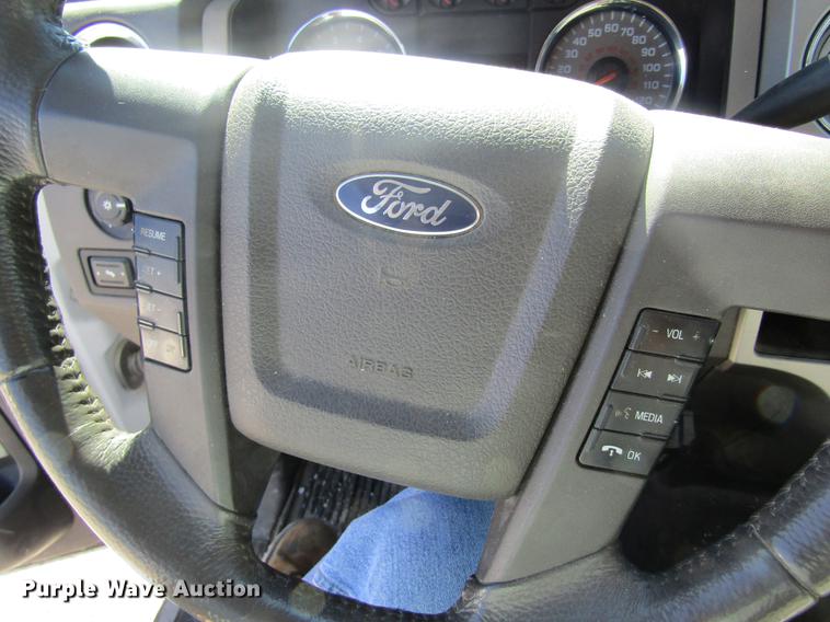 image for item DB5970 2010 Ford F150 XLT SuperCrew pickup truck