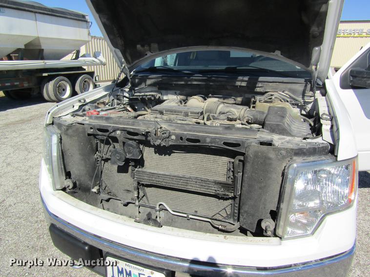 image for item DB5970 2010 Ford F150 XLT SuperCrew pickup truck