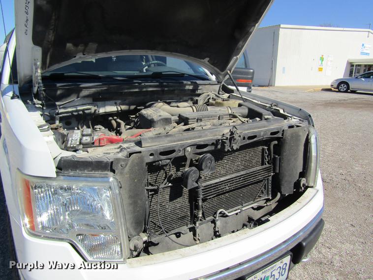 image for item DB5970 2010 Ford F150 XLT SuperCrew pickup truck