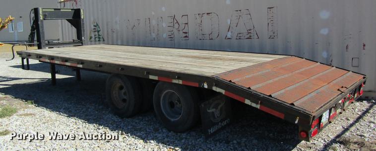 image for item DB5971 1999 Hillsboro 324-TD-BT equipment trailer