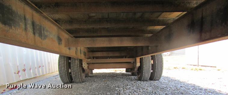 image for item DB5971 1999 Hillsboro 324-TD-BT equipment trailer