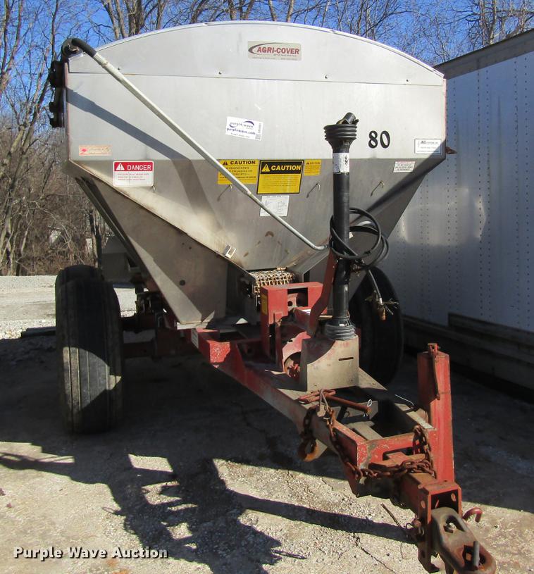 image for item DB5981 Ag Systems AG600 dry fertilizer spreader