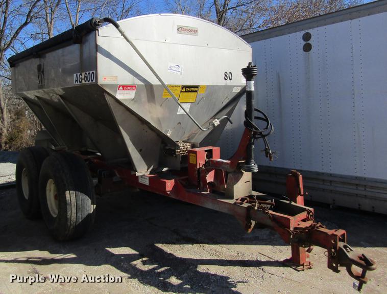 image for item DB5981 Ag Systems AG600 dry fertilizer spreader