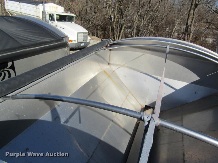 image for item DB5981 Ag Systems AG600 dry fertilizer spreader