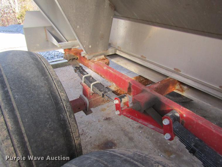 image for item DB5981 Ag Systems AG600 dry fertilizer spreader