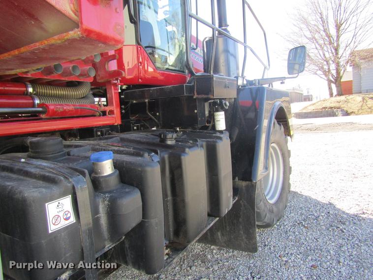 image for item DB5983 2015 Case IH Titan 4530 self-propelled dry applicator