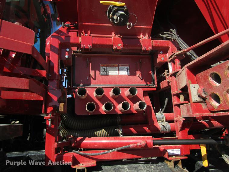 image for item DB5983 2015 Case IH Titan 4530 self-propelled dry applicator