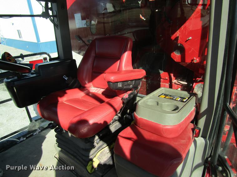 image for item DB5983 2015 Case IH Titan 4530 self-propelled dry applicator
