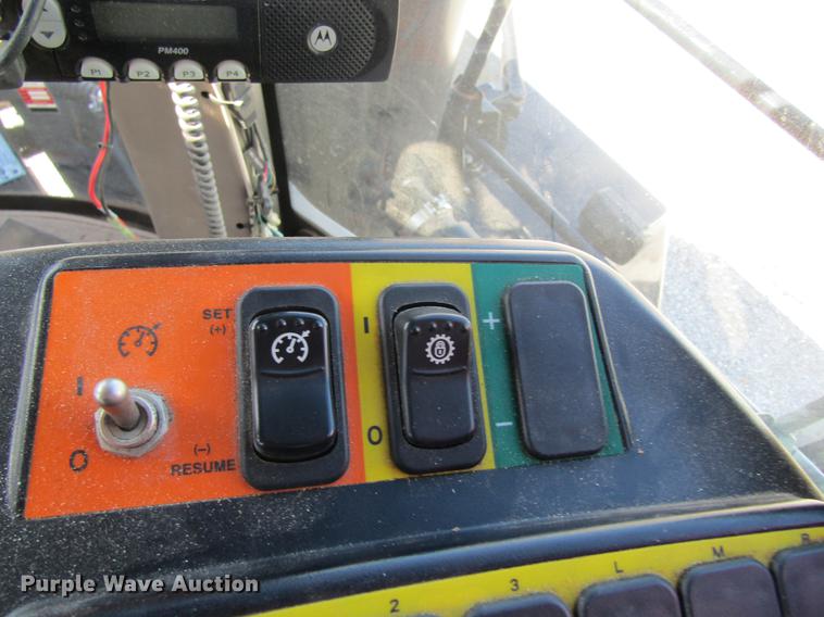 image for item DB5983 2015 Case IH Titan 4530 self-propelled dry applicator