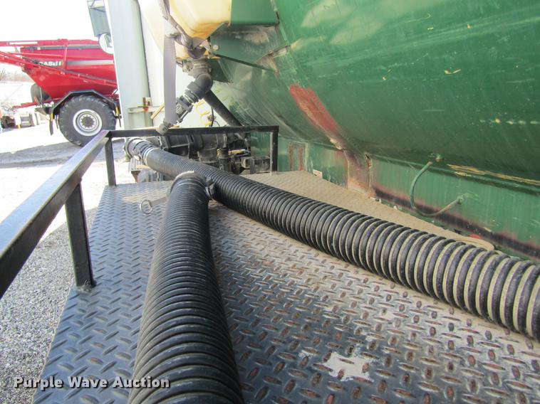 image for item DB5984 1995 International 9400 nurse tank truck