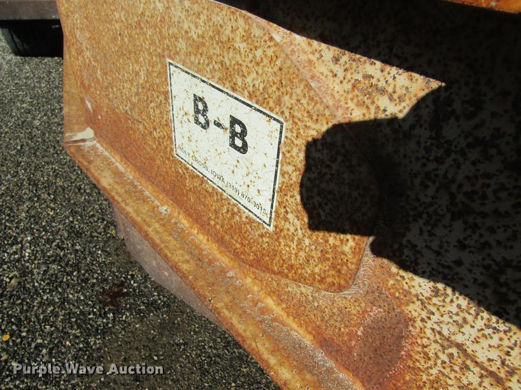 image for item DB5985 1998 Behnke B-B nurse tank trailer