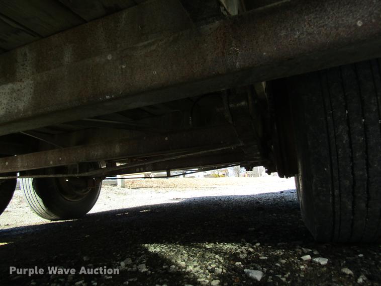 image for item DB5986 1997 Ag Systems AG211 nurse tank trailer