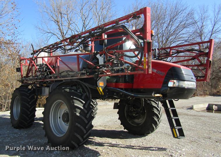image for item DB5988 2015 Case IH Patriot 3340 self-propelled sprayer