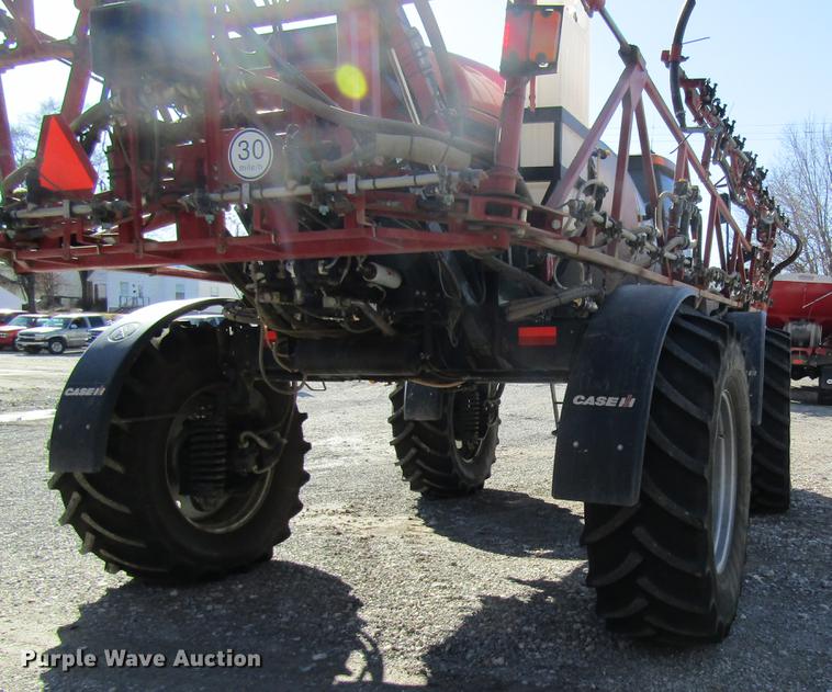 image for item DB5988 2015 Case IH Patriot 3340 self-propelled sprayer