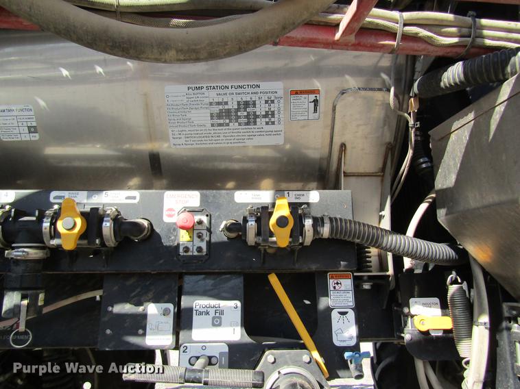 image for item DB5988 2015 Case IH Patriot 3340 self-propelled sprayer