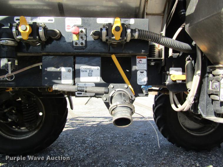 image for item DB5988 2015 Case IH Patriot 3340 self-propelled sprayer