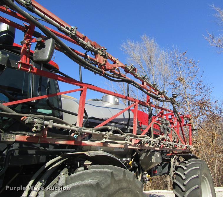 image for item DB5988 2015 Case IH Patriot 3340 self-propelled sprayer
