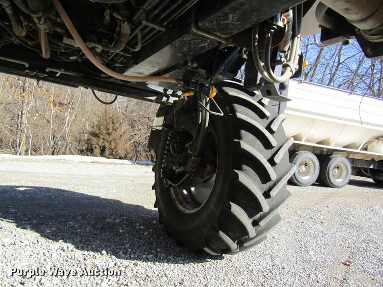 image for item DB5988 2015 Case IH Patriot 3340 self-propelled sprayer