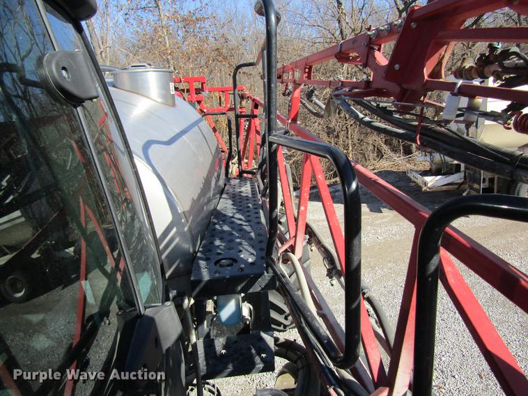 image for item DB5988 2015 Case IH Patriot 3340 self-propelled sprayer