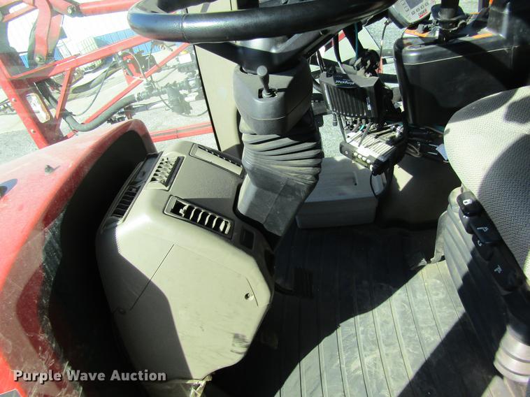 image for item DB5988 2015 Case IH Patriot 3340 self-propelled sprayer