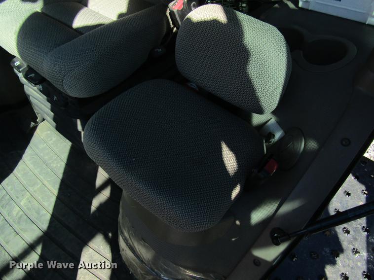 image for item DB5988 2015 Case IH Patriot 3340 self-propelled sprayer